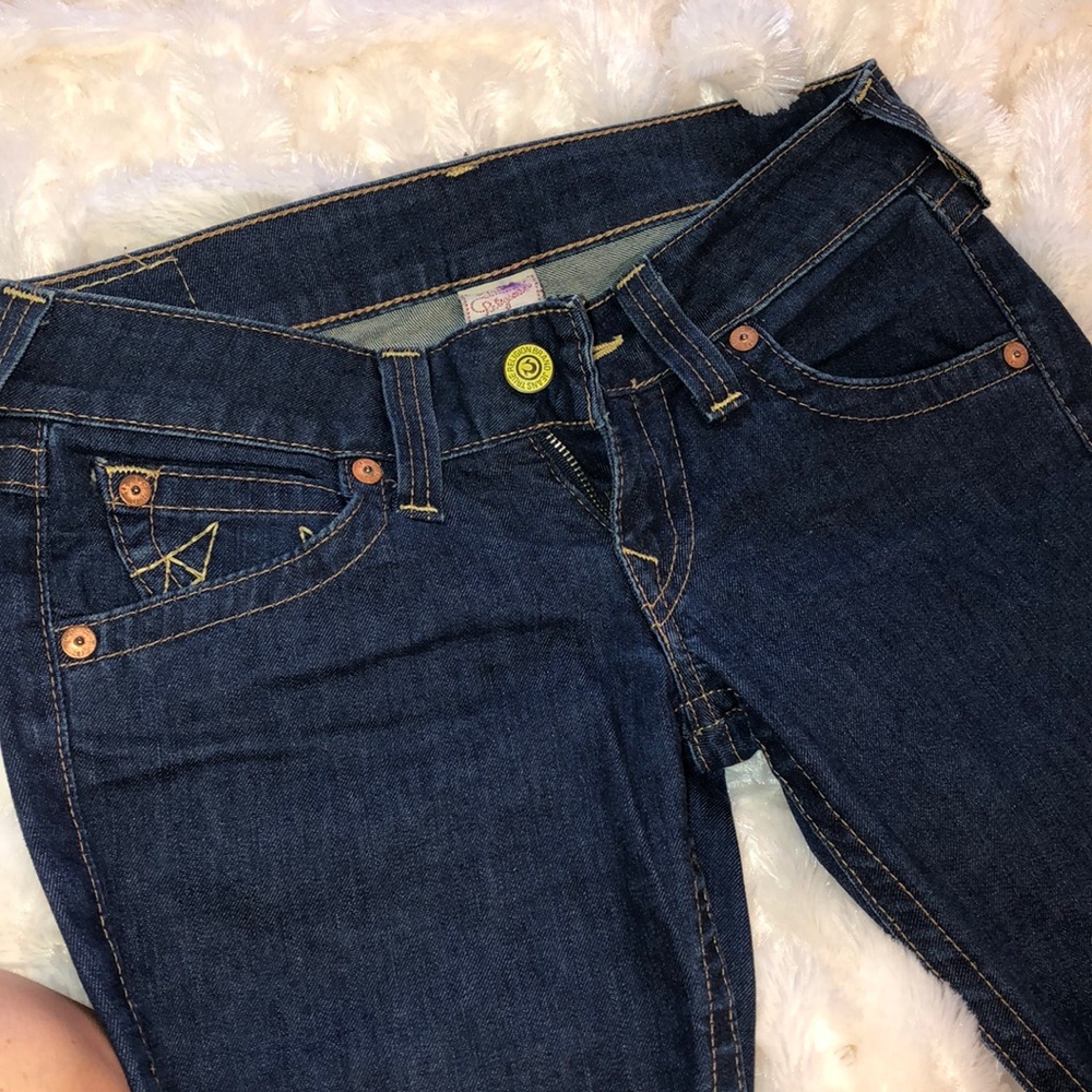 WORN ONCE TRUE RELIGION JEANS straight leg